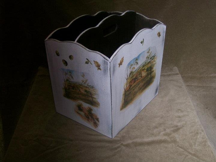 Porta riviste in legno shabby chic e decoupage per la casa e per ... Tecnica shabby chic decoupage