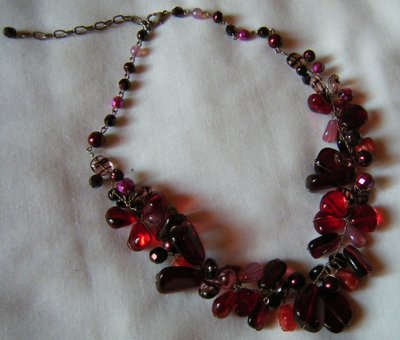 collana girocollo con vetro e mezzo cristallo collana girocollo con vetro e mezzo cristallo