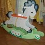 cavalluccio a dondolo