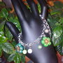 bracciale di fiori verdi