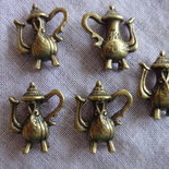 5 teiere in bronzo r/v 18x15 mm.