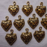 10 fragole color oro 20x14 mm.