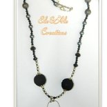 COLLANA NERA CON PERLE , REALIZZATA ALL'UNCINETTO