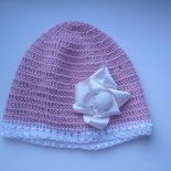 Cappello Rosa in Cottone Fatto ad Uncinetto con Fioco di Raso