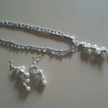 parure orecchini e collana in filato lurex all'uncinetto
