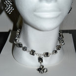 parure collana + orecchini scacchi