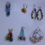Piccolo lotto di 6 paia di orecchini in sodalite, quarzo citrino, perle, pietre dure, quarzo rosa e swarovski fatti a mano