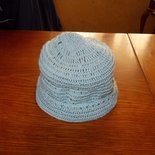 Cappellino celeste Cappellino celeste