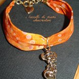 BRACCIALI 'I LACCETTI DI MAMI' IN TESSUTO BATIK CON CHARMS PIETRE SWAROVSKI ARTIGIANATO PEZZI UNICI REGOLABILI