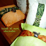 BRACCIALI 'I LACCETTI DI MAMI' IN TESSUTO BATIK CON CHARMS PIETRE SWAROVSKI ARTIGIANATO PEZZI UNICI REGOLABILI