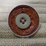 Anello bottone marrone a righe