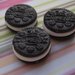 3 pendenti OREO in fimo  -  3x CUTE MINI OREO CHARMS beads in polymer clay / fimo / cernit