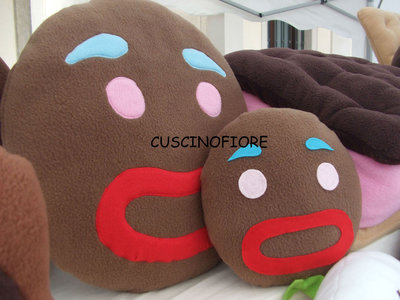 CUSCINO BISCOTTINO DI ZENZERO
