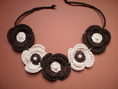 BRACCIALE AD UNCINETTO