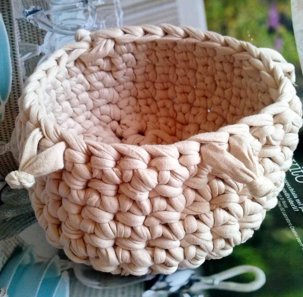 Porta pane cestino fettuccia cotone crema uncinetto per la ... Hobby uncinetto