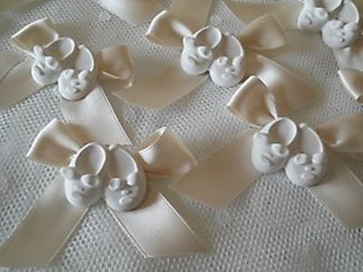 GESSETTI SEGNAPOSTO PROFUMATI SCARPINE SCARPETTE IN POLVERE DI CERAMICA BATTESIMO GESSETTI SEGNAPOSTO PROFUMATI SCARPINE SCARPETTE IN POLVERE DI CERAMICA BATTESIMO