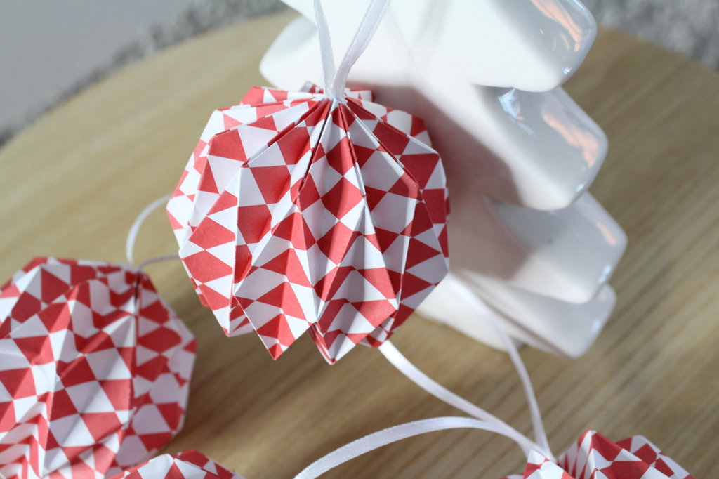 Pallina di Natale Origami fatta a mano Feste Natale di englis