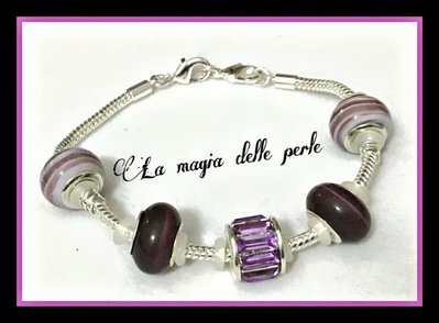 Bracciale con perle in vetro Bracciale con perle in vetro
