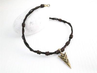 Collana cuoio marrone freccia Uomo Collana cuoio marrone freccia Uomo