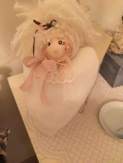 Angioletto su cuore idea regalo decoro Natale Angioletto su cuore idea regalo decoro Natale