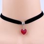 Collana Handmade delle donne Velvet Choker di cristallo del cuore pendente corto girocollo 