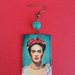 Orecchini di carta pendenti Frida Kahlo asimmetrici