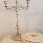 Candelabro in metallo dipinto a mano