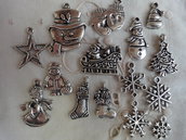 15 Ciondoli di Natale di 15 modelli diversi in Metallo color argento
