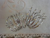 2 basi per anelli 5 giri con 5 anellini da decorare diametro interno 20 mm. color argento