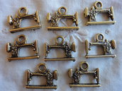 8 Ciondoli Macchine da Cucire in Metallo color oro antico