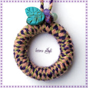 "Peace & Wool, violet" - Collana in legno e lana