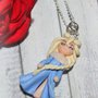 collana con ciondolo realizzato a mano in fimo raffigurante Elsa Frozen