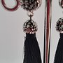 Orecchini Dangle Earring black and gold with strass buttom