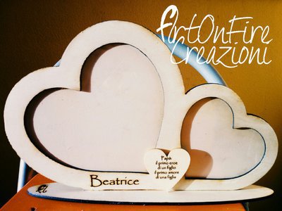 Cornice cuore in legno da appoggio con incisione personalizzata