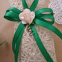 Sacchetti ricamati portaconfetti bomboniere shabby chic applicazione fiore promessa matrimonio verde