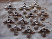 12 Ciondoli Angelo in metallo color argento 20x19mm.