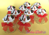 Barattolini portaspezie decorati con biscottini natalizi realizzati a mano in fimo. Idea regalo