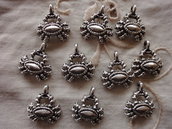 10 Ciondoli Granchi in metallo color argento 17x15mm.