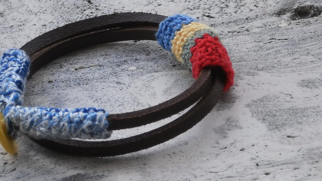 Bracelet En Cuir De Buffle Marqué Pour Homme - Marque LuZ Italy, 3 Tailles Disponibles