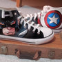 Scarpe modello tipo Converse a tema "Capitan America"
