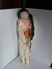 Bambola Arabella bianca