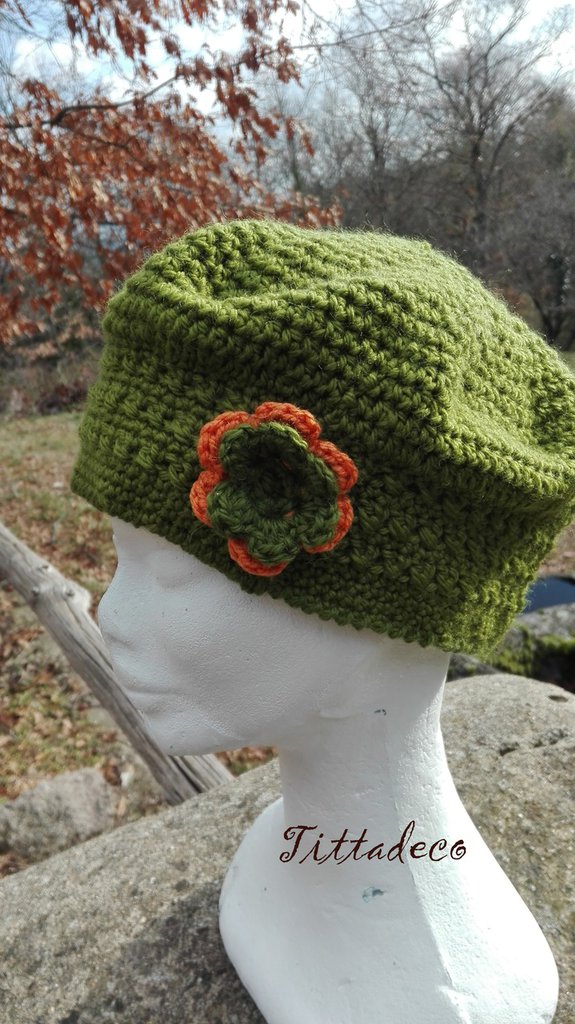 Cappello classico donna in misto angora