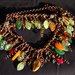 collana con foglie e perle di vetro, rame e ottone