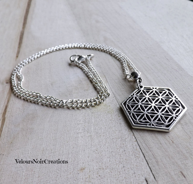 Ciondolo Fiore della Vita in Oro, Ciondolo Fiore della Vita in Oro 14K, Gioiello Originale di Geometria Sacra, Disponibile anche in Oro Bianco - Italia