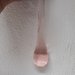 Gocce o cristalli pendenti , color rosa, pezzi di ricambio per lampadari di Venini, Maria Teresa, Mazzega, Seguso , con pezzi rotti o danneggiati, 16 cm 