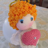                                                            Cupido con cuore Amigurumi