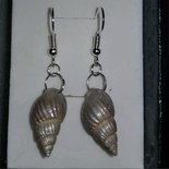 UNICRAFTALE 24 ciondoli a forma di conchiglia, 12 stili, a spirale, grandi quantità, zincati, con conchiglia bianca naturale, oceano, spiaggia, per fai da te, collane, orecchini, creazione di gioielli