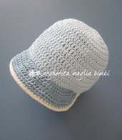 Cappellino neonato/cappello bambino con visiera - puro cotone celeste - uncinetto - fatto a mano