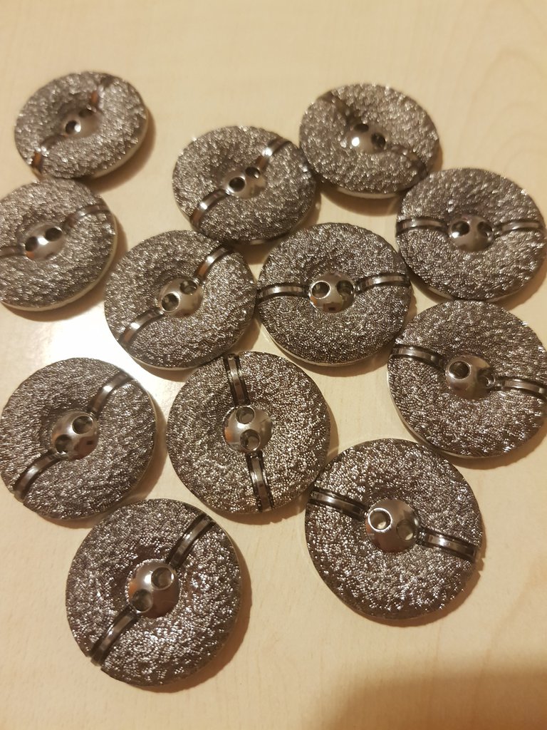 Bottoni Metallico Argentato Basic Jeans 4 Fori - 5 Pezzi Da 15 Mm, Made In Germany - Foto 13