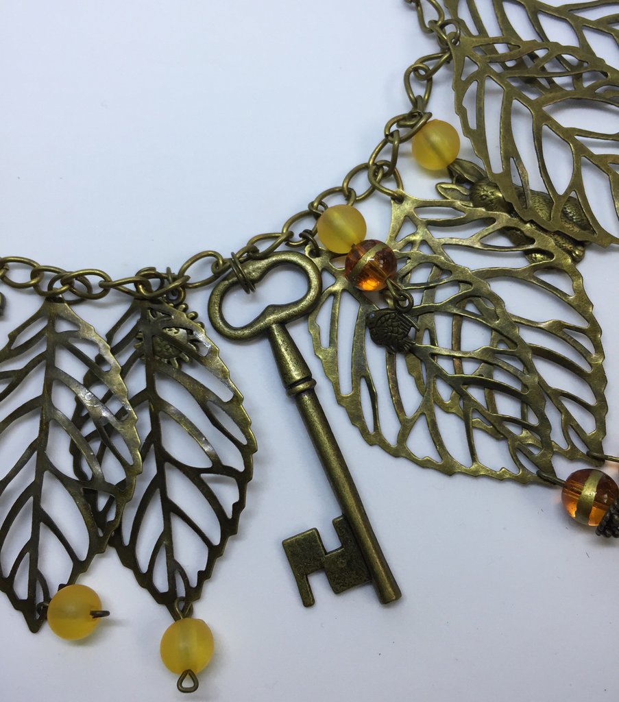 NICENEEDED 30 Pezzo di Ciondoli A Forma di Ape Placcati in Oro 18K, Piccole Perline con Pendente A Forma di Ape, Simpatico Braccialetto Bumble, Collana, Orecchino, Decorazione Portachiavi